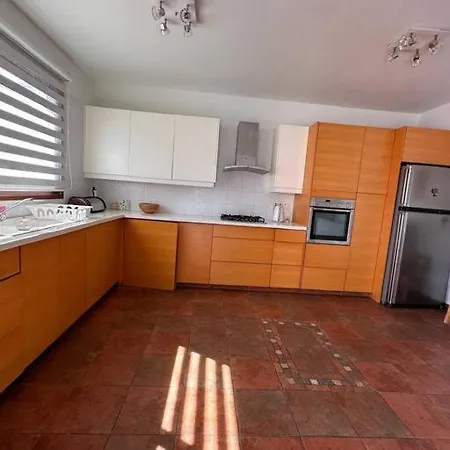 شقة 3 Bedroom Center