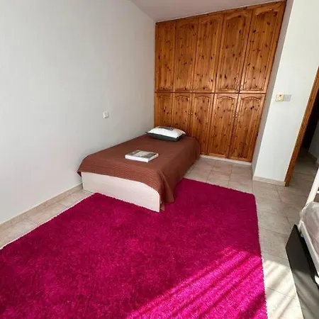 3 Bedroom Center * لارنكا