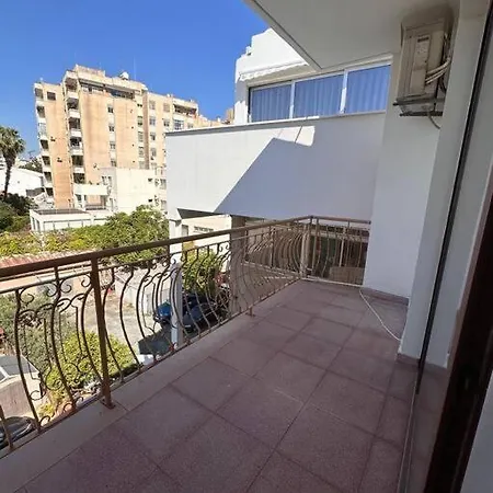公寓 3 Bedroom Center