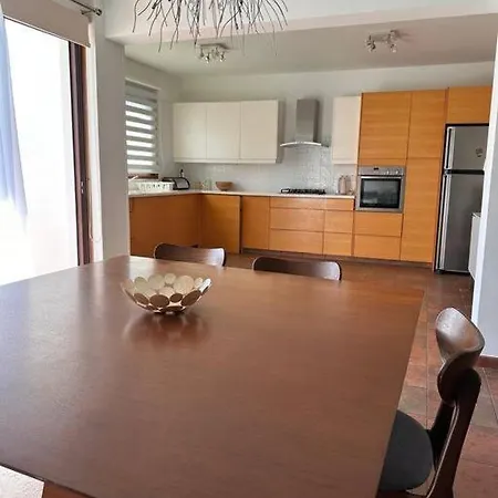 Διαμέρισμα 3 Bedroom Center